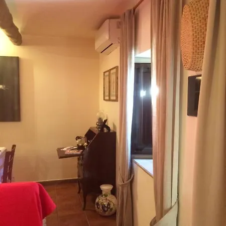 Le Calanque La Terrazza Su Civita Lubriano Room photo