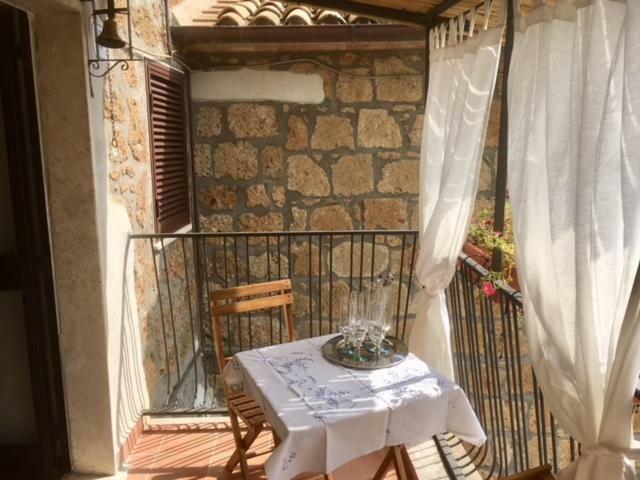 Le Calanque La Terrazza Su Civita *